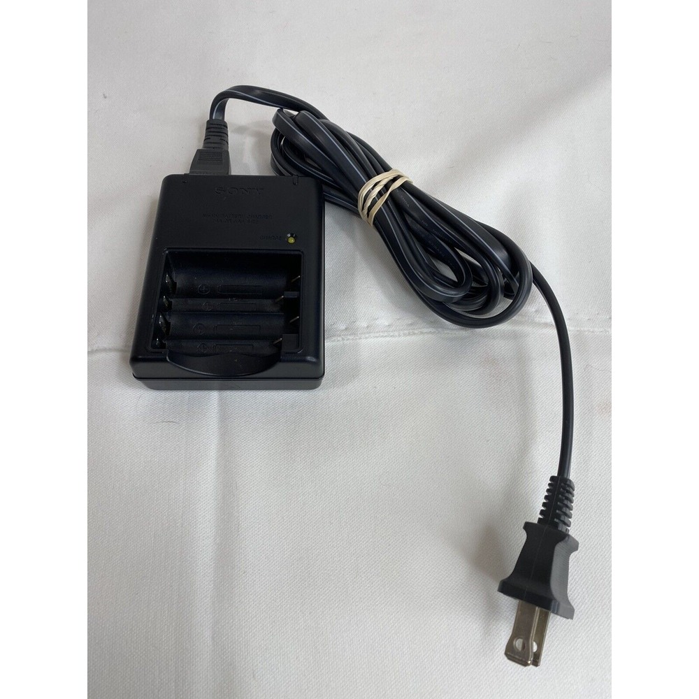Sony BC CS2A AA AAA NiMH Battery Charger Genuine OEM Electronics